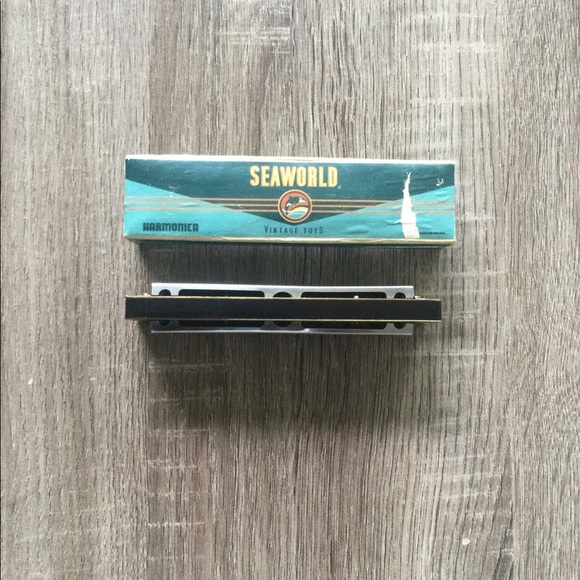 🔥🔥HOST PIC🔥🔥 Vintage Toys Harmonica - Picture 14 of 16